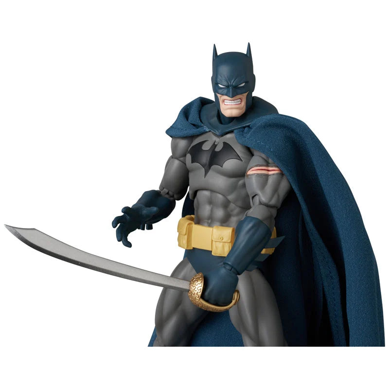 Mafex Batman Hush Battle Damaged Version