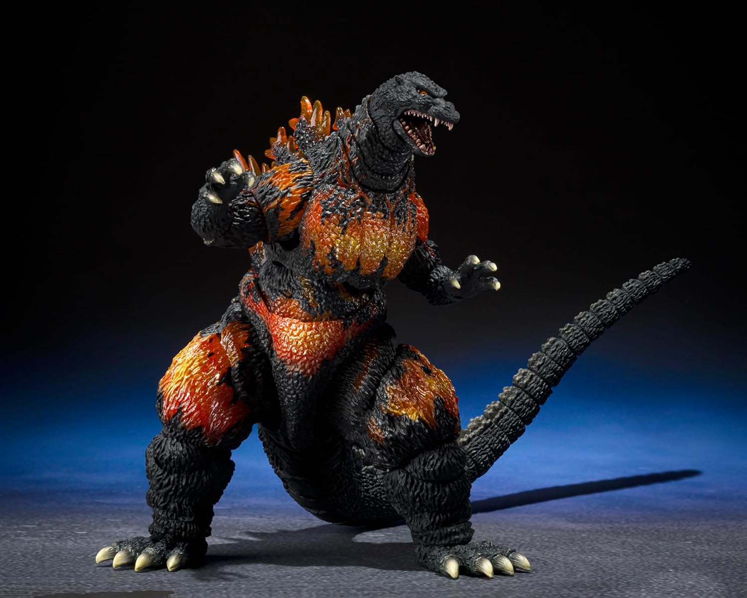 S.H.Monsterarts Burning Godzilla 75 years anniversary version